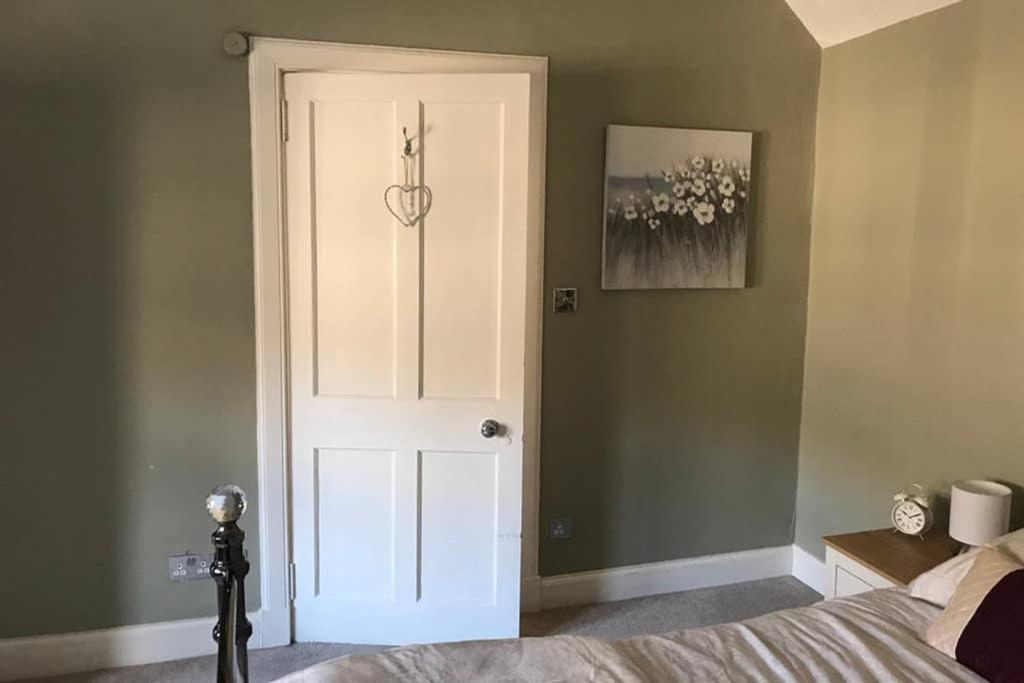8A Tweed Cottage, Just Off The High St In Peebles Bagian luar foto